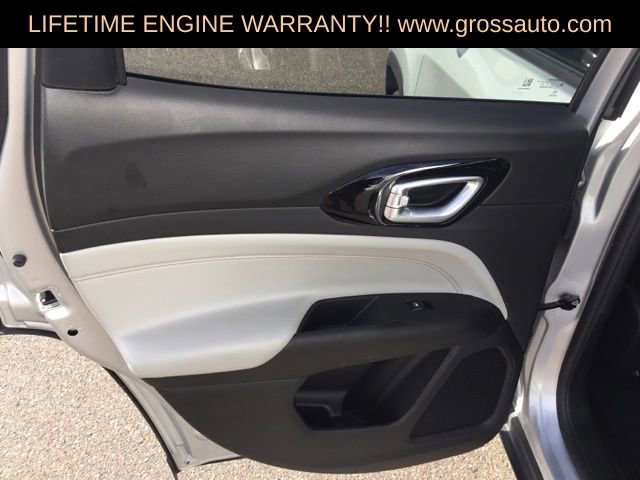 Used 2025 Jeep Compass Limited AWD/4WD image 13