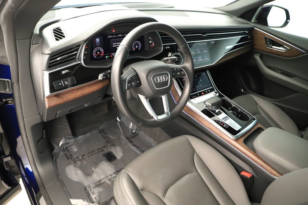 Used 2019 Audi Q8 Prestige image 15