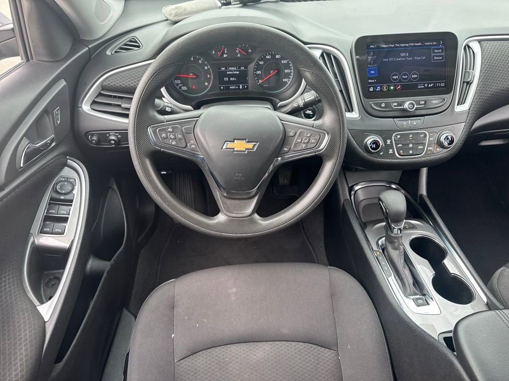 Used 2024 Chevrolet Malibu LT image 16