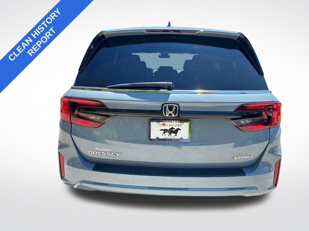 Used 2025 Honda Odyssey Sport-L image 4