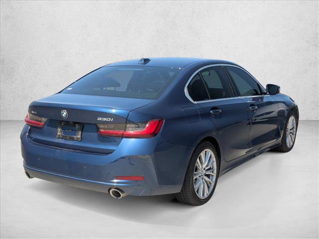 Used 2024 BMW 330i xDrive Sedan w/ Convenience Package AWD/4WD image 5