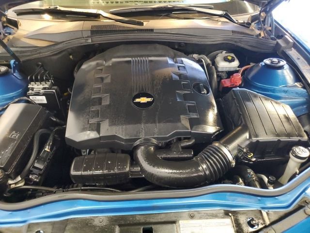 Used 2010 Chevrolet Camaro LT w/ Silver Stripe Package RWD image 21