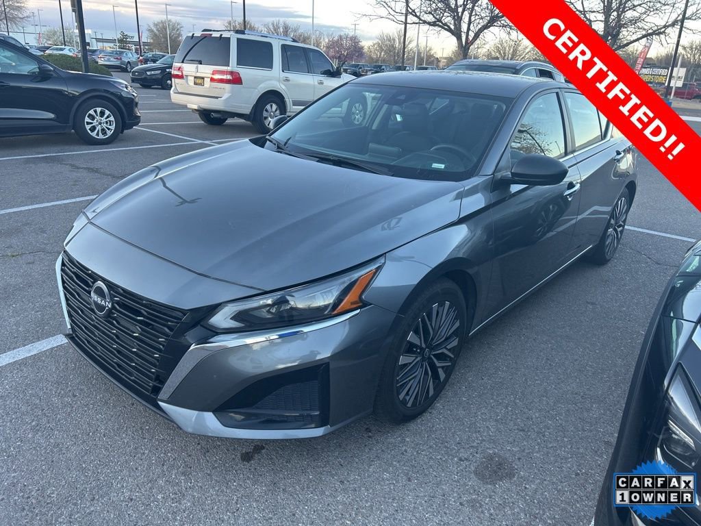 Used 2024 Nissan Altima 2.5 SV