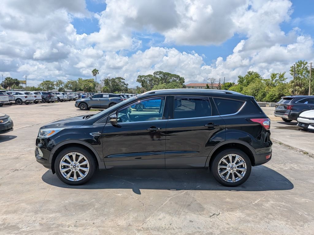Used 2018 Ford Escape Titanium AWD/4WD image 5