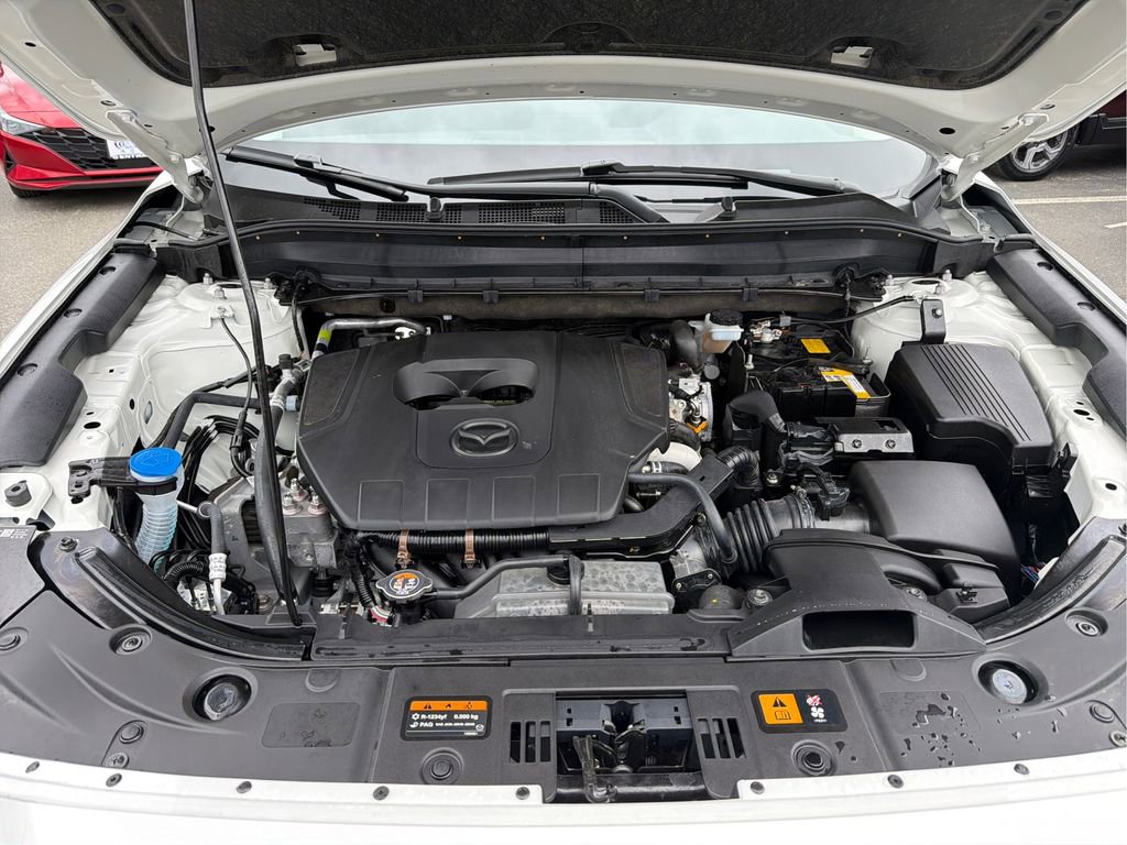 Used 2025 MAZDA CX-5 Carbon Edition image 24