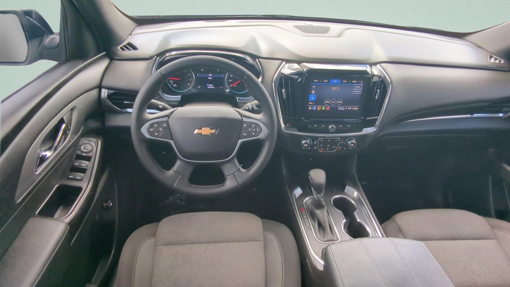 Used 2023 Chevrolet Traverse LT FWD image 15