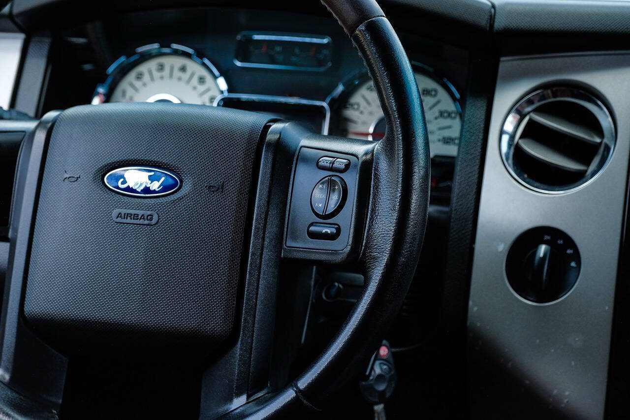 Used 2010 Ford Expedition EL 4WD image 24
