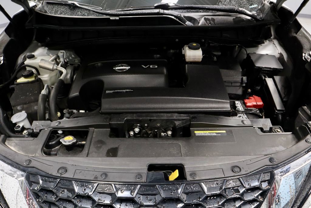 Certified 2024 Nissan Murano SL w/ Cargo Package AWD/4WD image 18