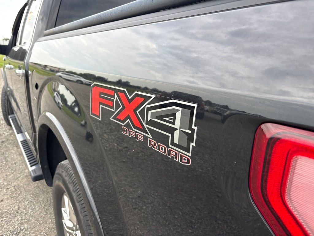 Used 2015 Ford F150 Lariat AWD/4WD image 5