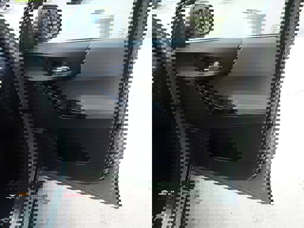 New 2026 Chevrolet Equinox LT w/ Convenience Package II image 28