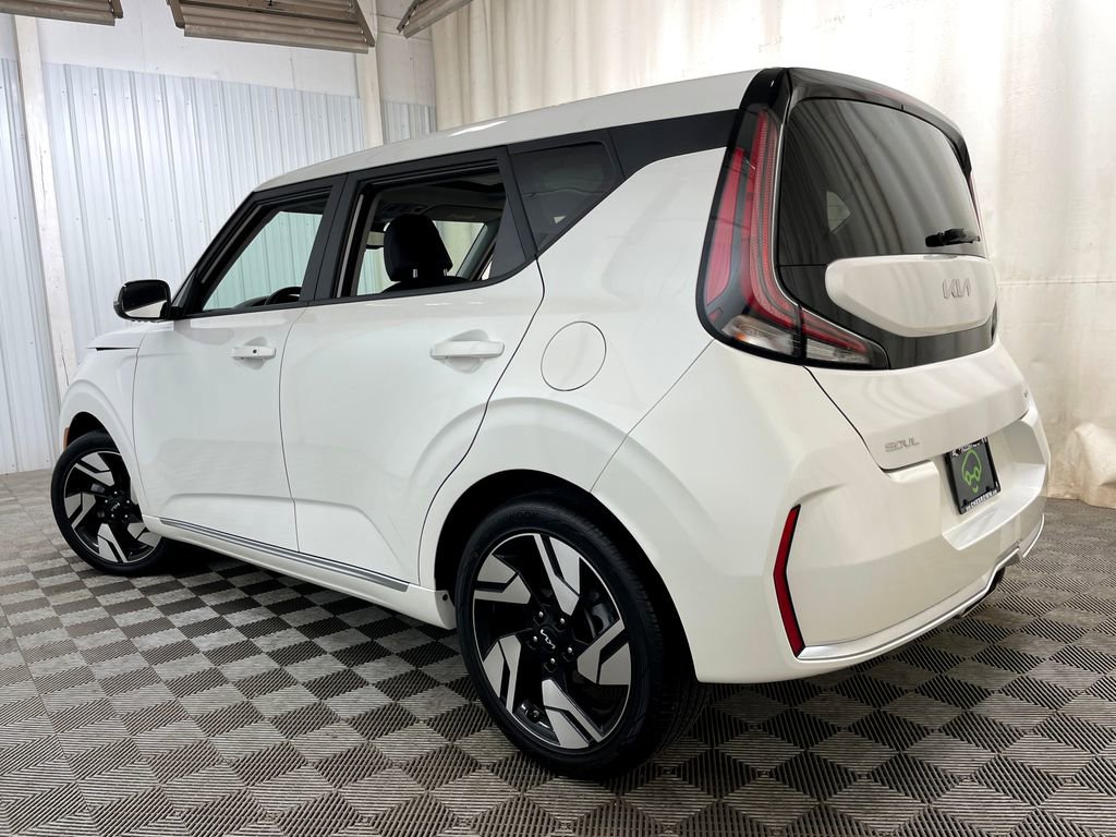 Used 2025 Kia Soul GT-Line FWD image 43