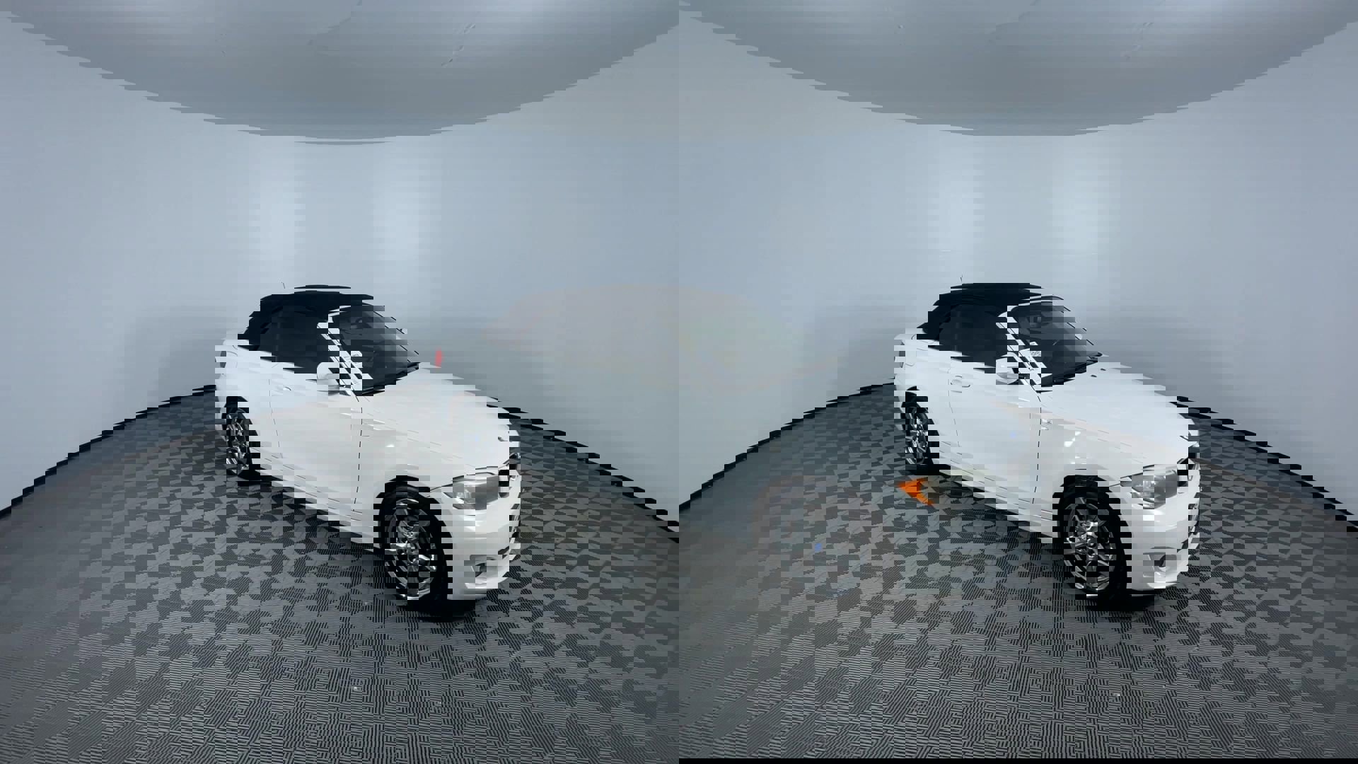 Used 2012 BMW 128i 128i image 2