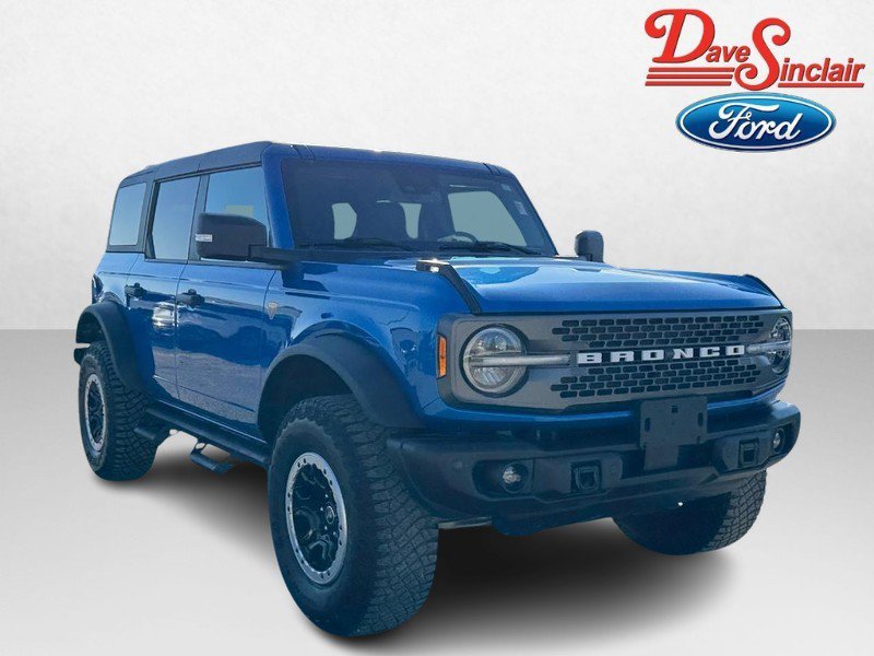 Used 2023 Ford Bronco Badlands w/ Sasquatch Package image 4