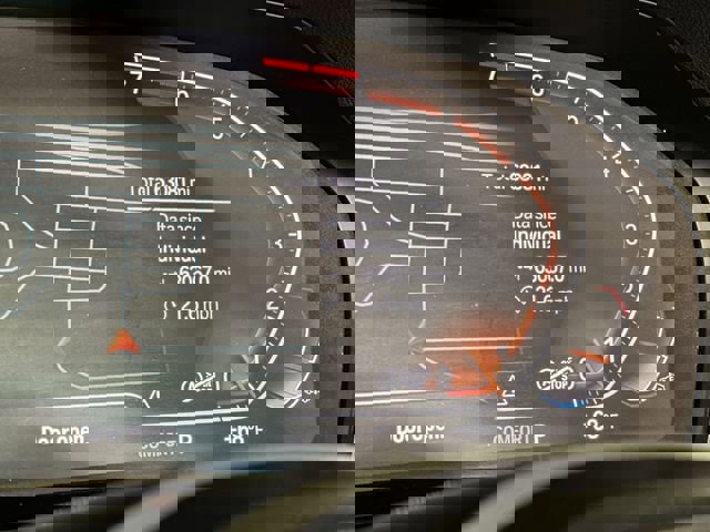 Used 2022 BMW 430i xDrive Convertible w/ M Sport Package image 12