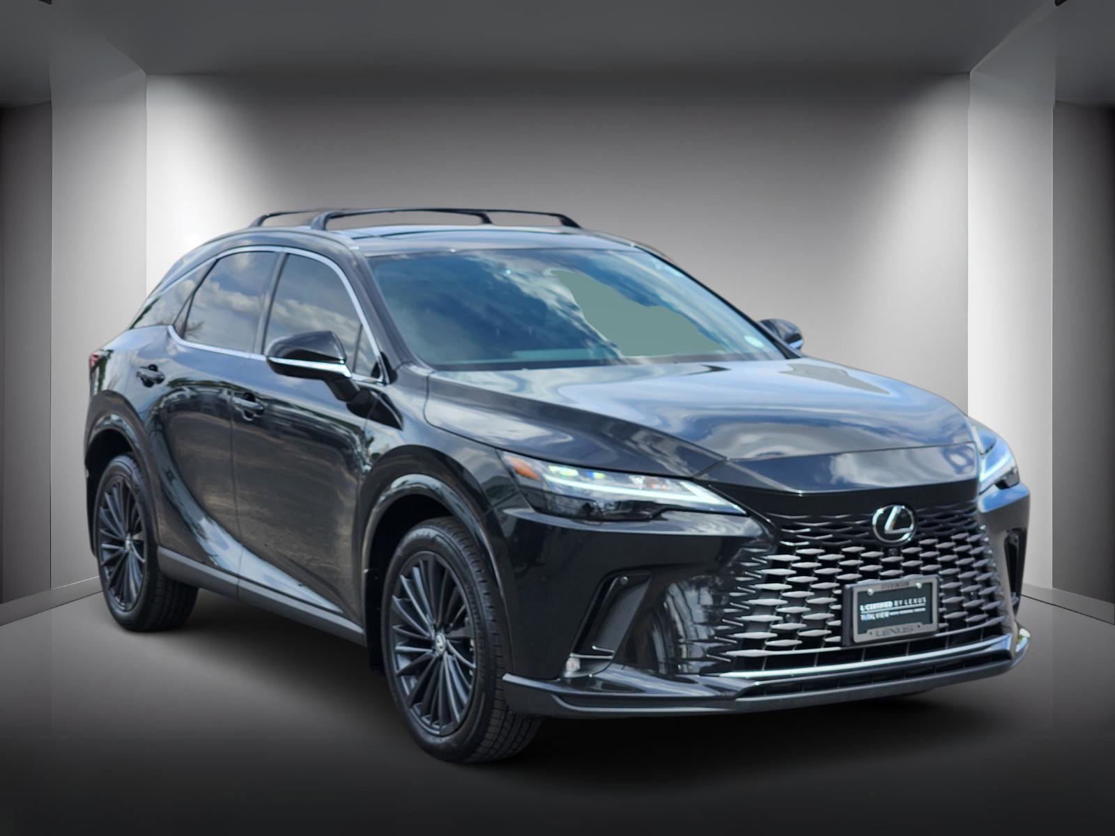 Used 2025 Lexus RX 350h w/ Convenience Package image 4