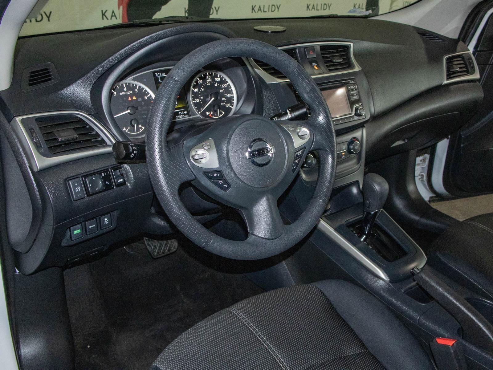 Used 2018 Nissan Sentra S w/ Appearance Package image 5