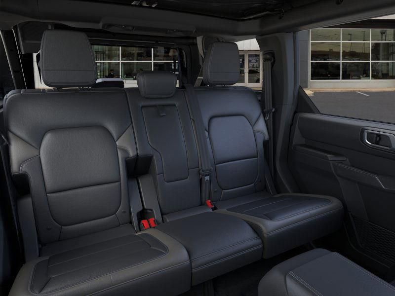 New 2025 Ford Bronco Outer Banks image 15