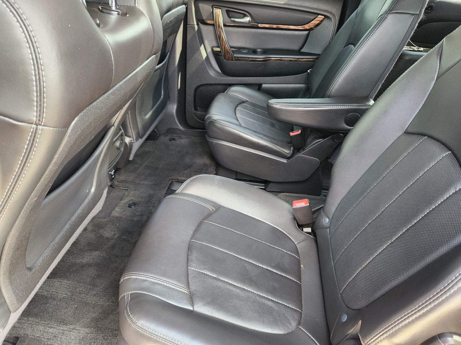 Used 2015 GMC Acadia Denali FWD image 13