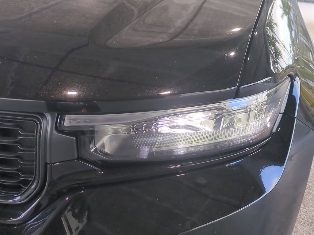 New 2025 Jeep Grand Cherokee Limited image 10