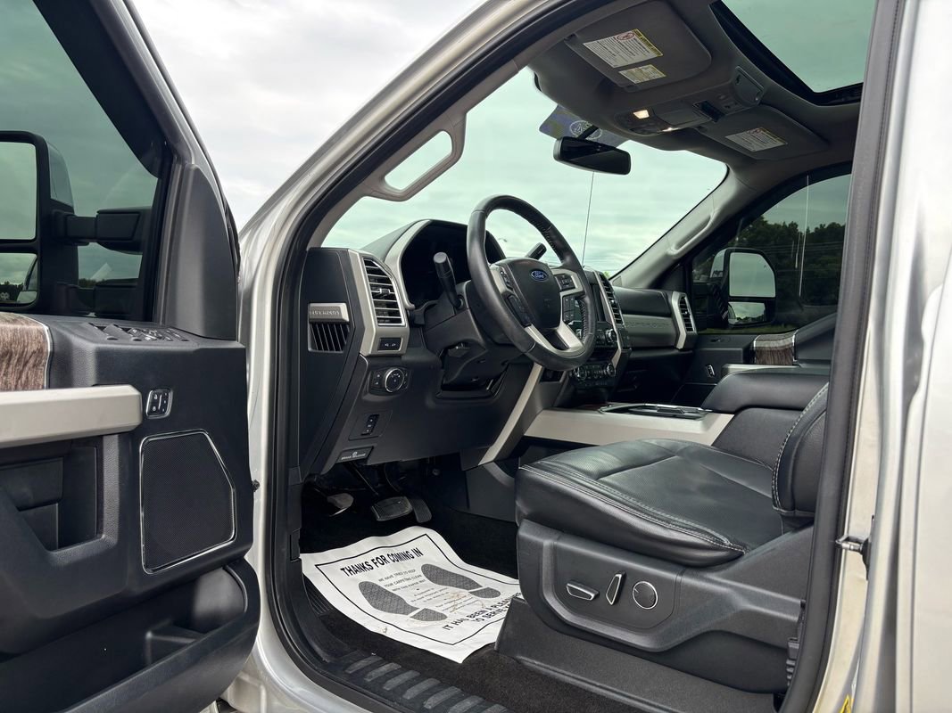 Used 2017 Ford F250 Lariat w/ Chrome Package AWD/4WD image 21