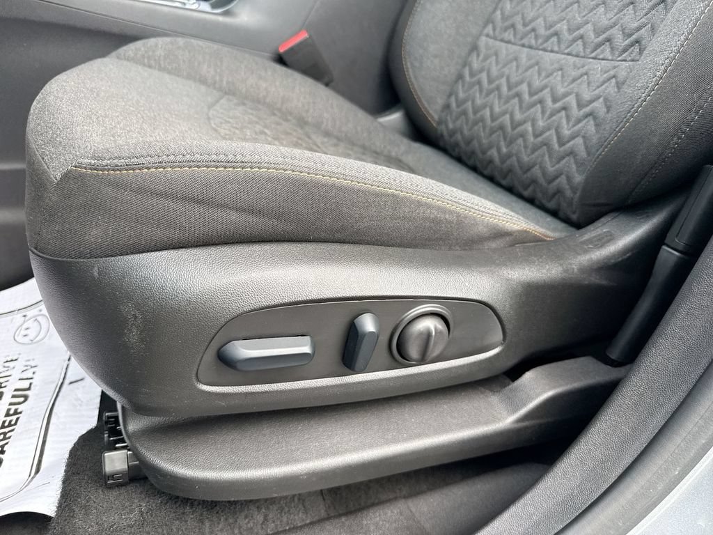 Used 2024 Chevrolet Equinox LT AWD/4WD image 12