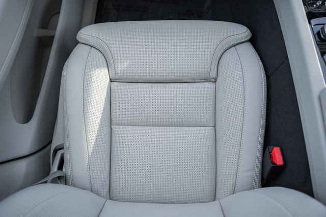 New 2026 Volvo XC60 B5 Ultra w/ Protection Package Premier image 32