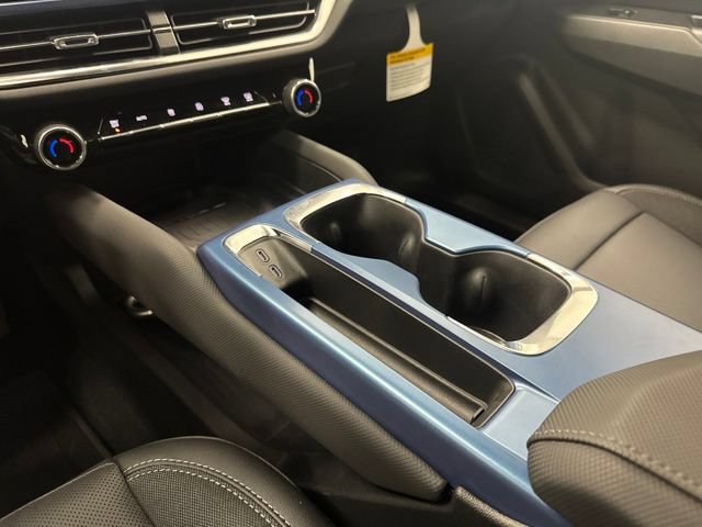 New 2026 Chevrolet Equinox EV LT w/ Convenience Package II FWD image 19