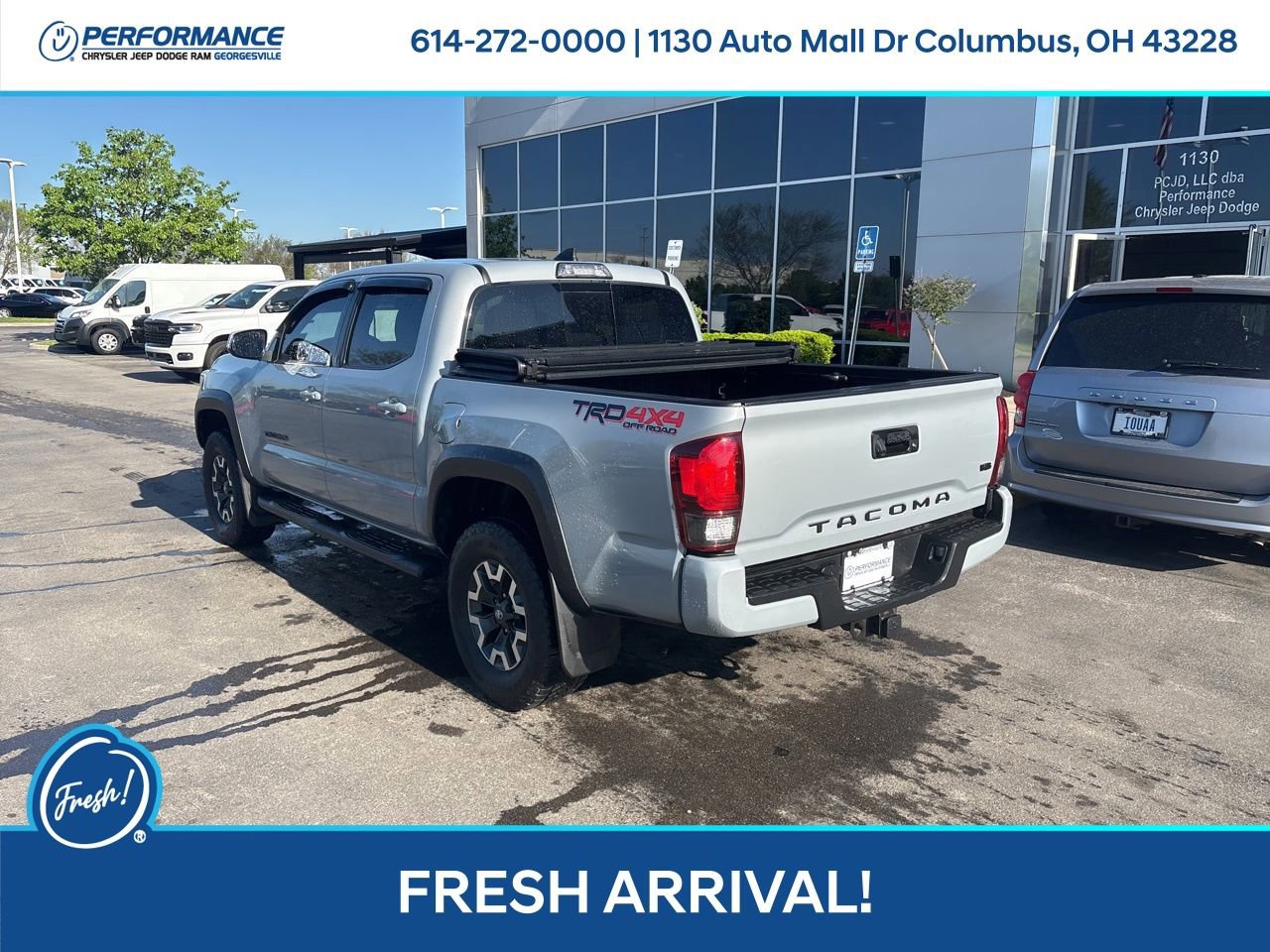 Used 2019 Toyota Tacoma TRD Off-Road image 6