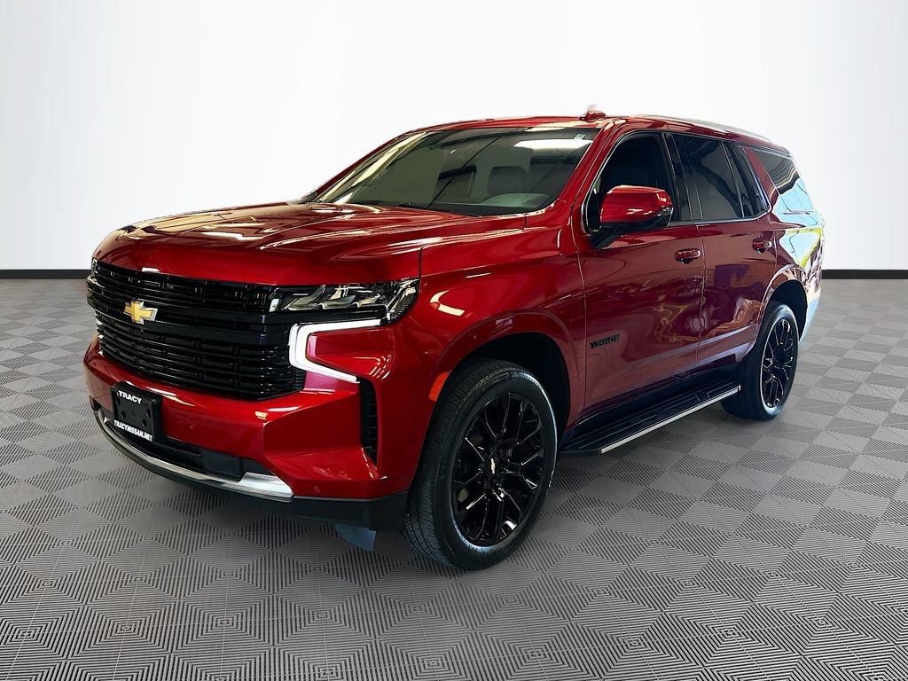 Used 2023 Chevrolet Tahoe LT w/ Luxury Package AWD/4WD image 3