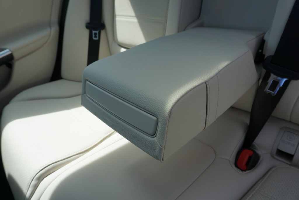 Certified 2025 Mercedes-Benz C 300 4MATIC Sedan image 49