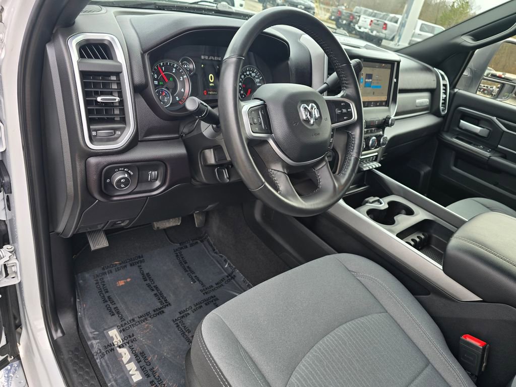 Used 2024 RAM 2500 Big Horn w/ Heated Seats & Wheel Group image 23