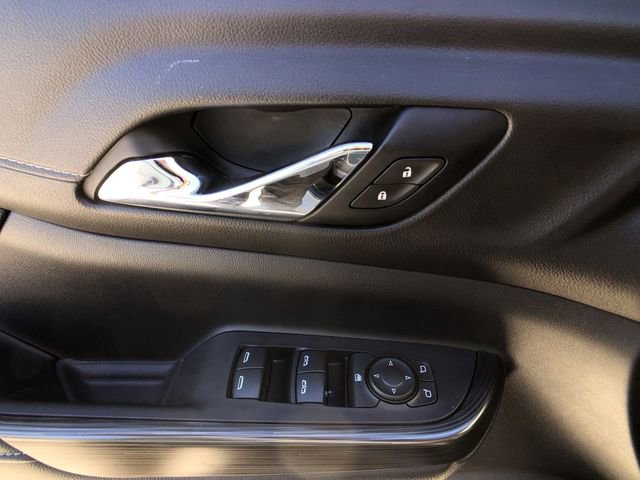 Used 2021 GMC Acadia SLT image 21