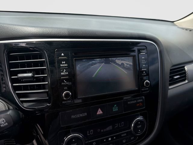 Used 2017 Mitsubishi Outlander ES FWD image 31