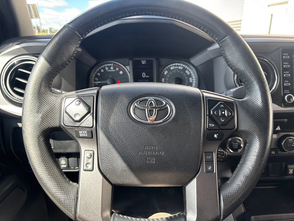 Used 2022 Toyota Tacoma TRD Off-Road image 19