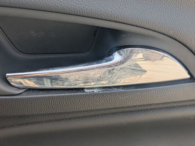 Used 2024 Chevrolet Equinox LT FWD image 33