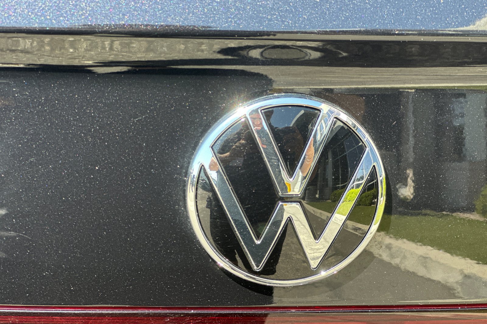 Used 2025 Volkswagen Jetta GLI Autobahn FWD image 36