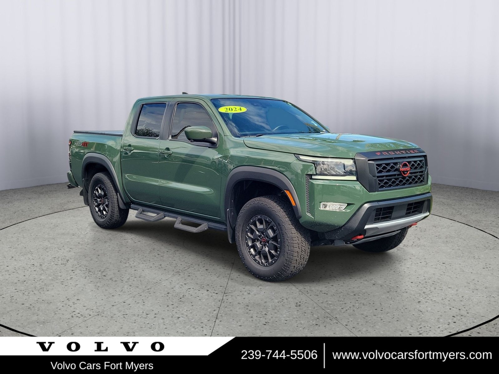 Used 2024 Nissan Frontier PRO-4X w/ Pro Premium Package AWD/4WD image 1