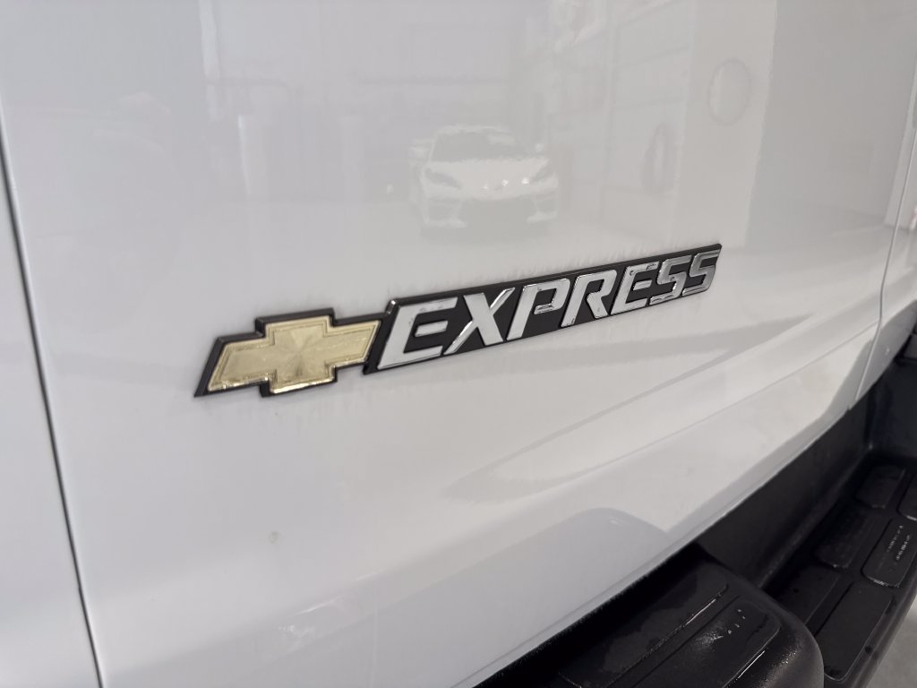New 2025 Chevrolet Express 2500 w/ Driver Convenience Package RWD image 53