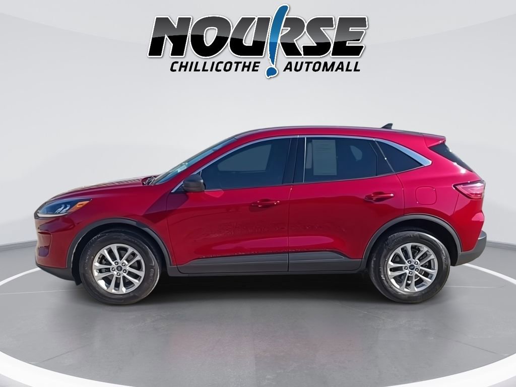 Used 2022 Ford Escape SE image 5