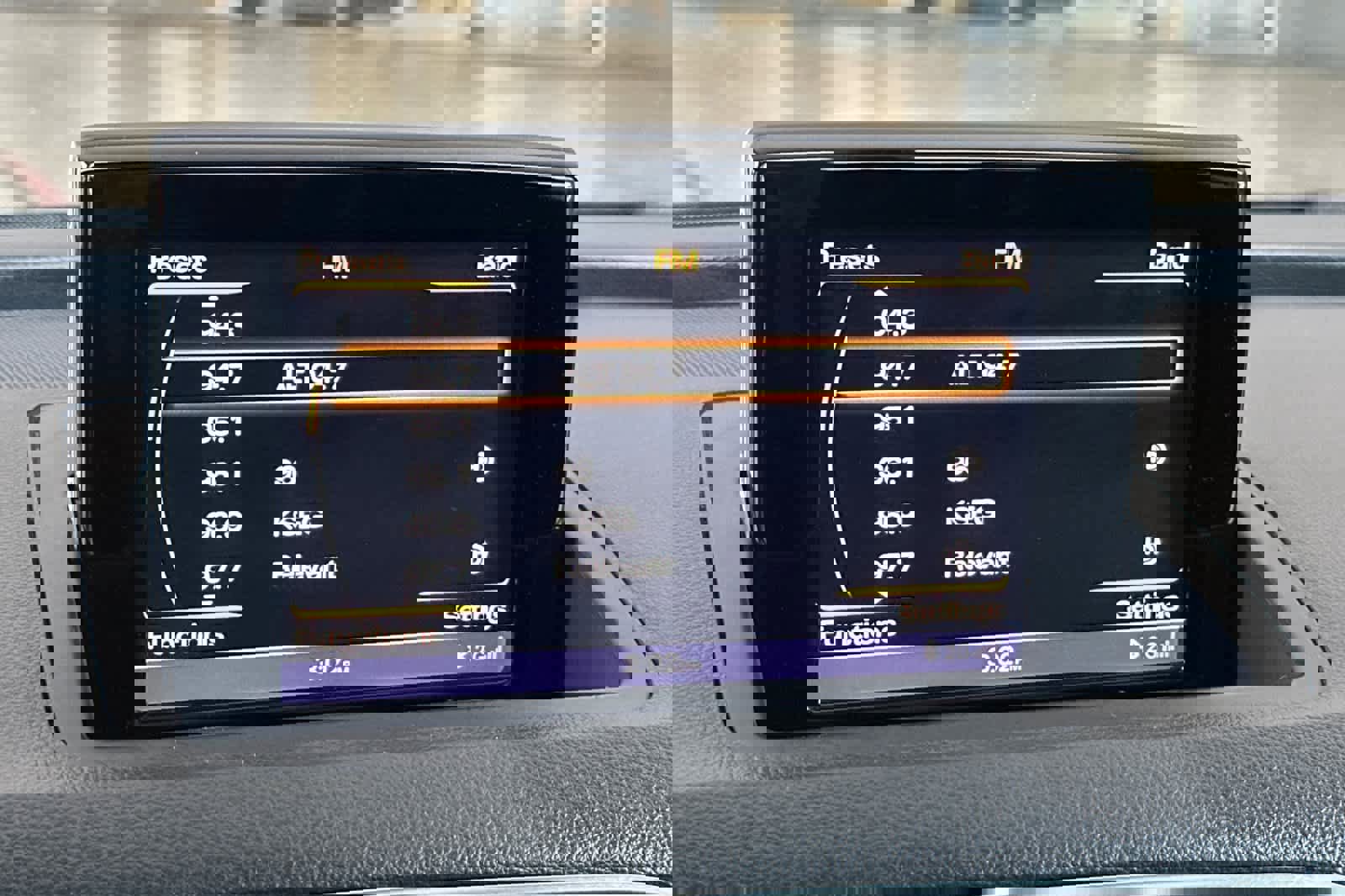 Used 2015 Audi Q3 2.0T Prestige w/ Prestige Package image 21