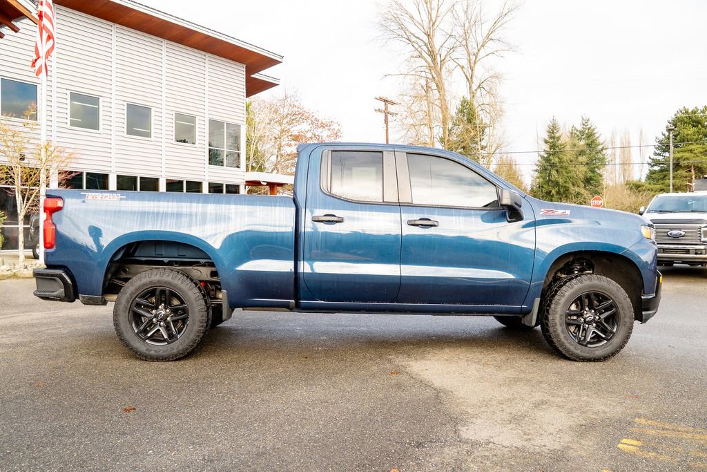 Used 2019 Chevrolet Silverado 1500 Custom Trail Boss image 2