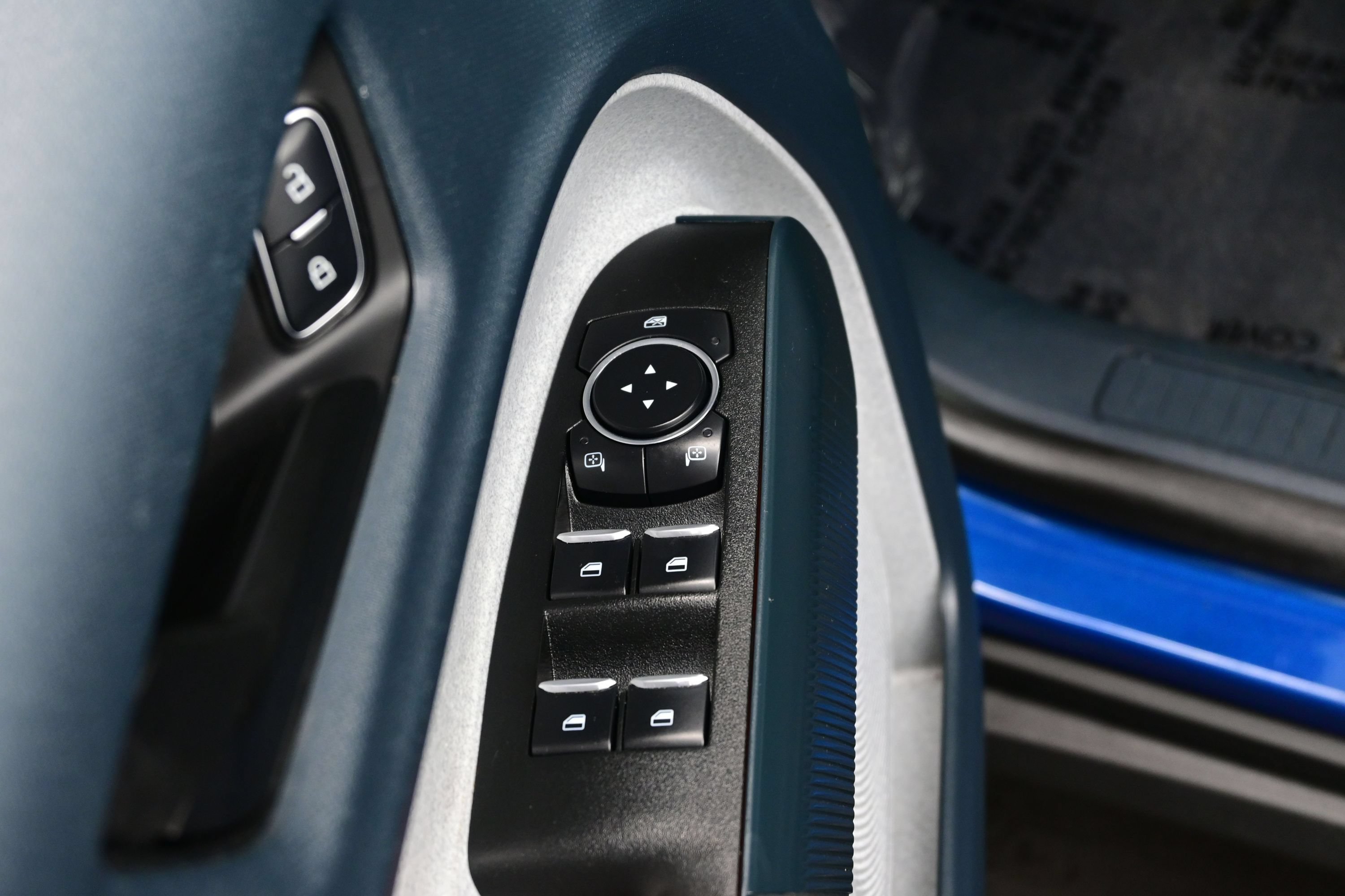 Used 2023 Ford Maverick XLT w/ XLT Luxury Package FWD image 10