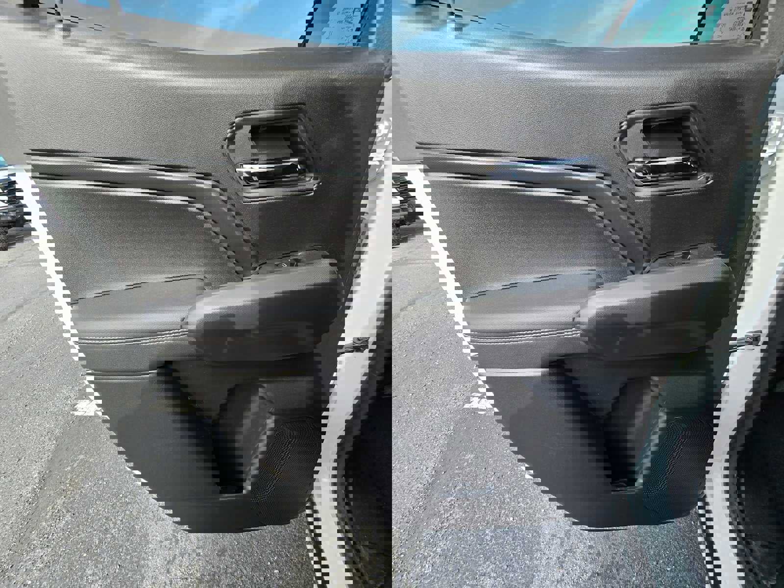 New 2024 GMC Canyon Elevation w/ Convenience Package image 19