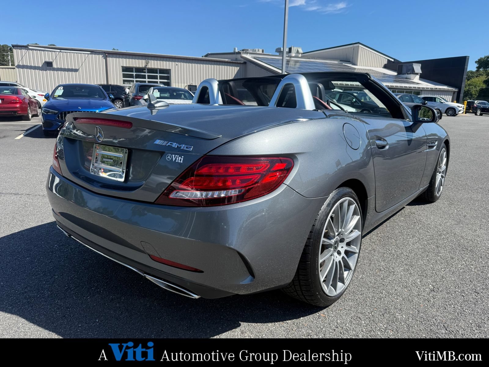 Used 2017 Mercedes-Benz SLC 300 image 9