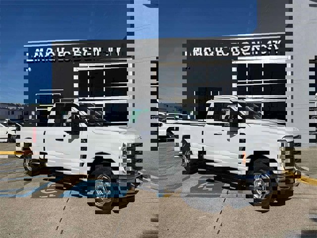 New 2026 Ford F250 XL w/ XL Chrome Package