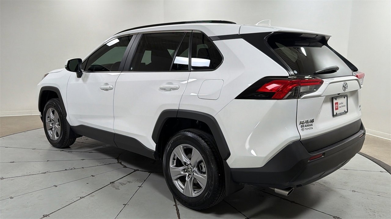 Used 2025 Toyota RAV4 XLE w/ Convenience Package image 7