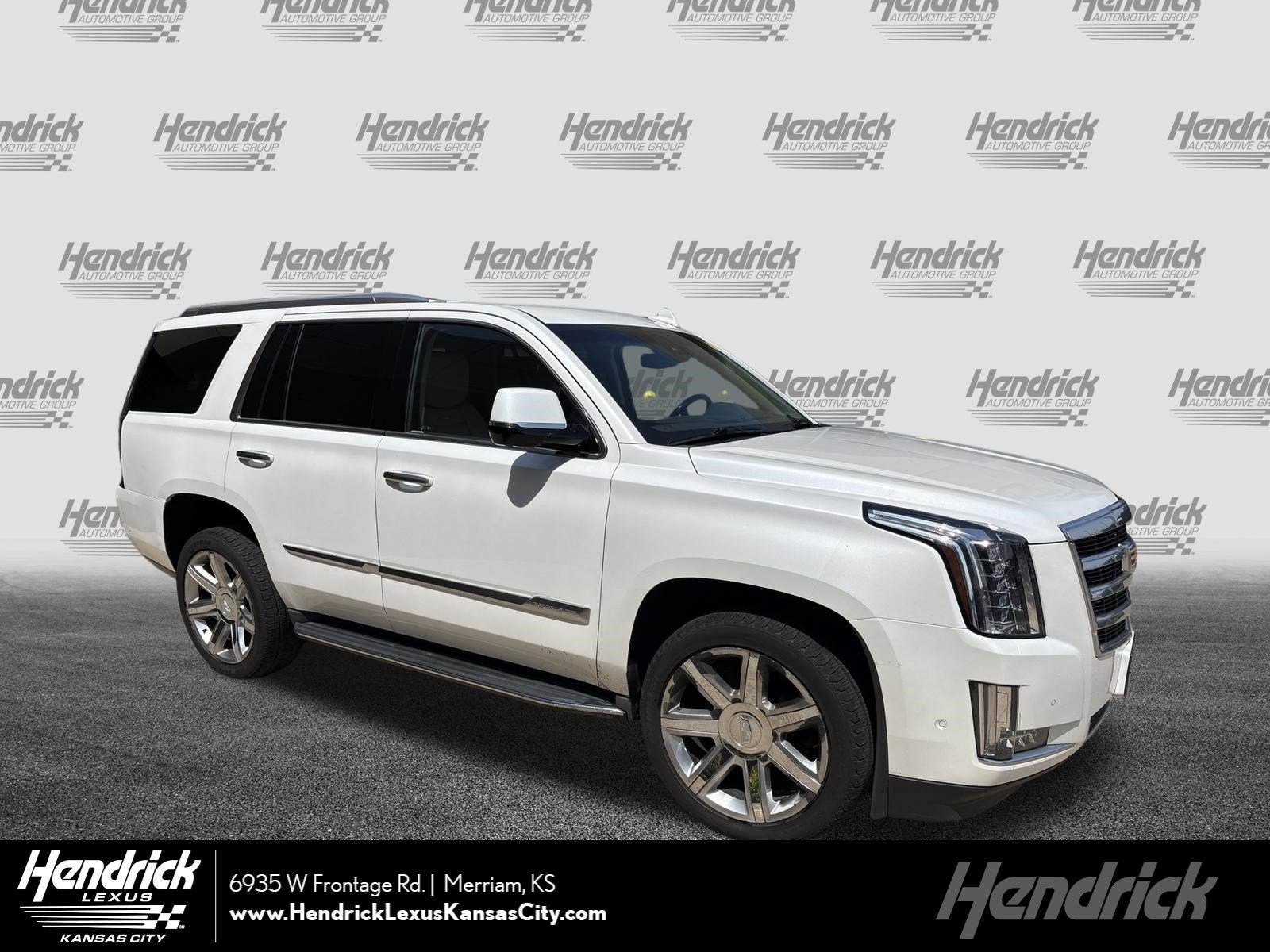 Used 2017 Cadillac Escalade Luxury