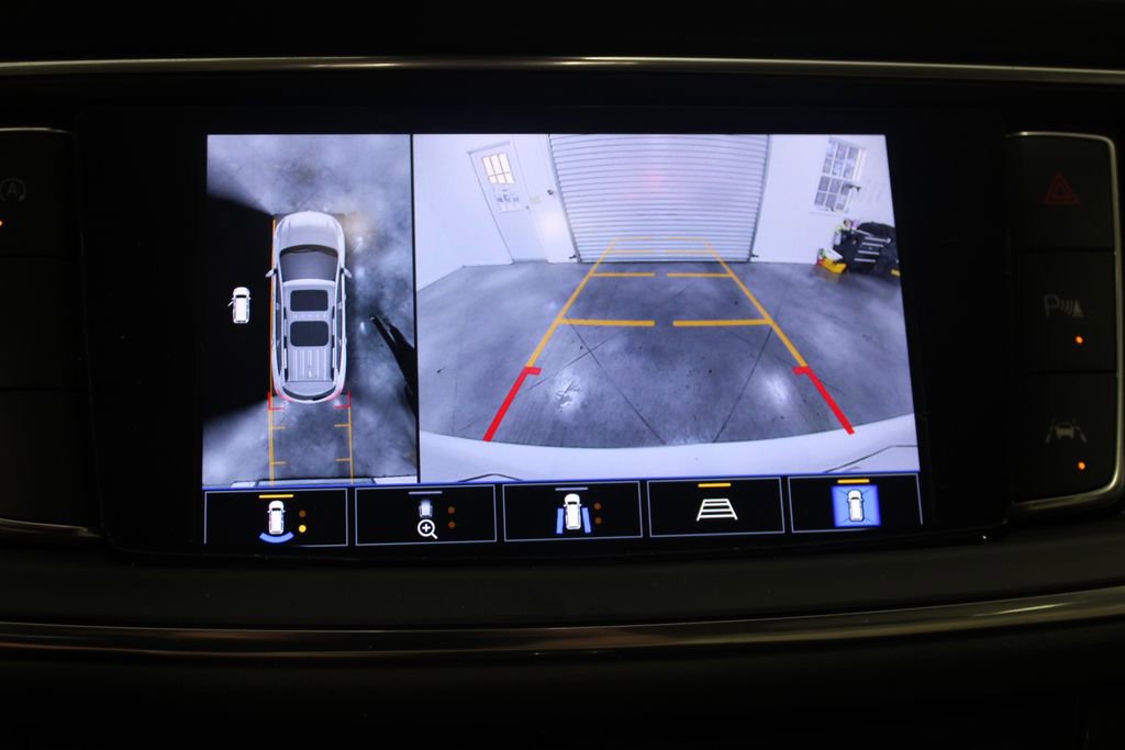 Used 2024 Buick Enclave Essence w/ Technology Package image 36