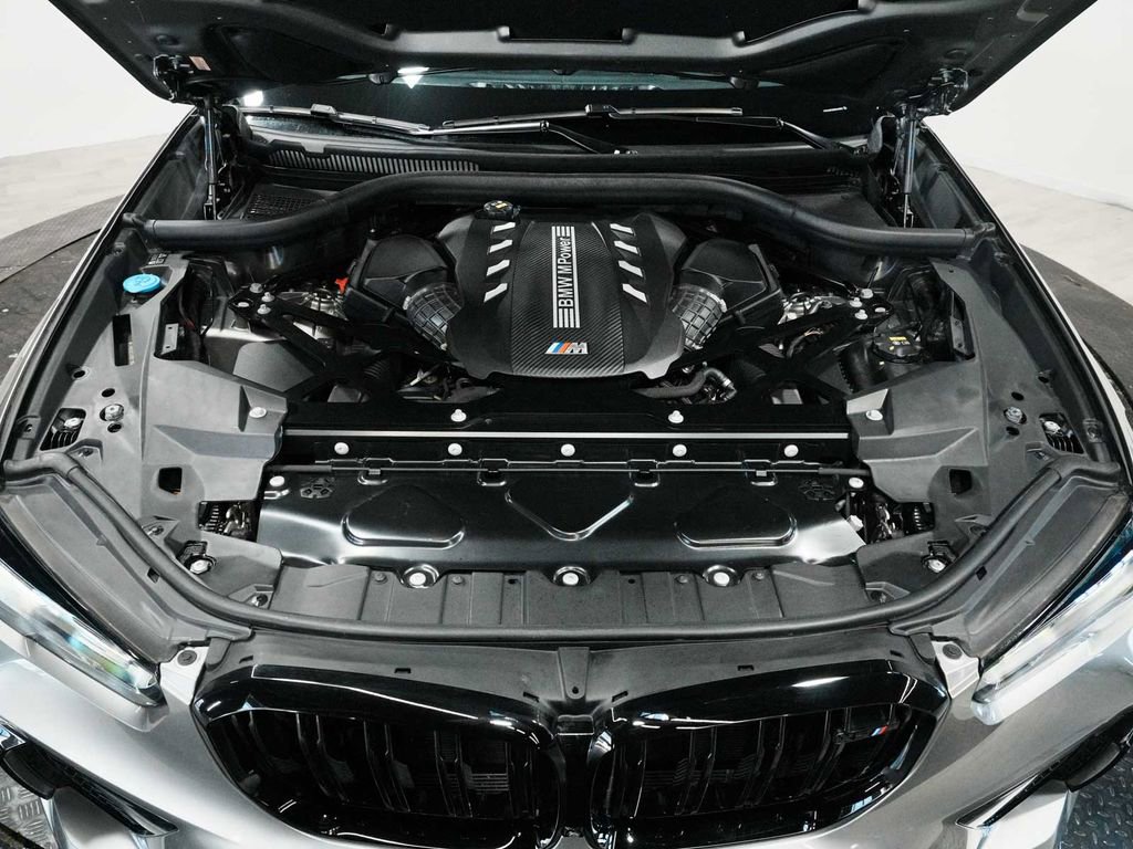 Used 2022 BMW X5 M w/ Competition Package 2 image 40
