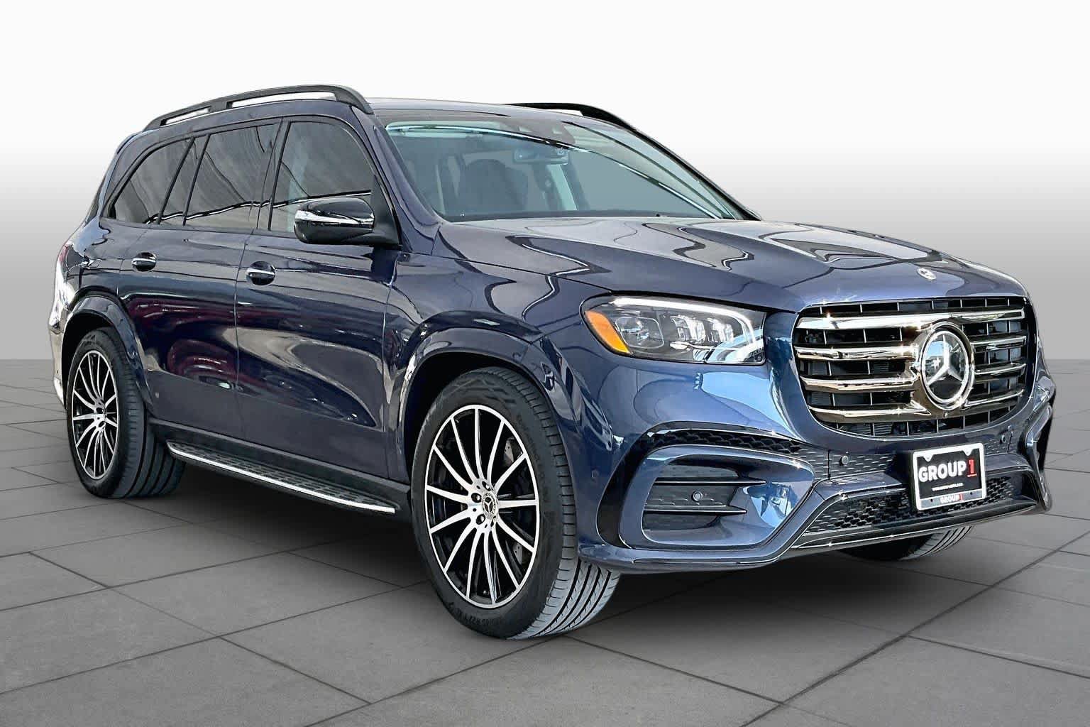 Used 2026 Mercedes-Benz GLS 450 4MATIC image 3